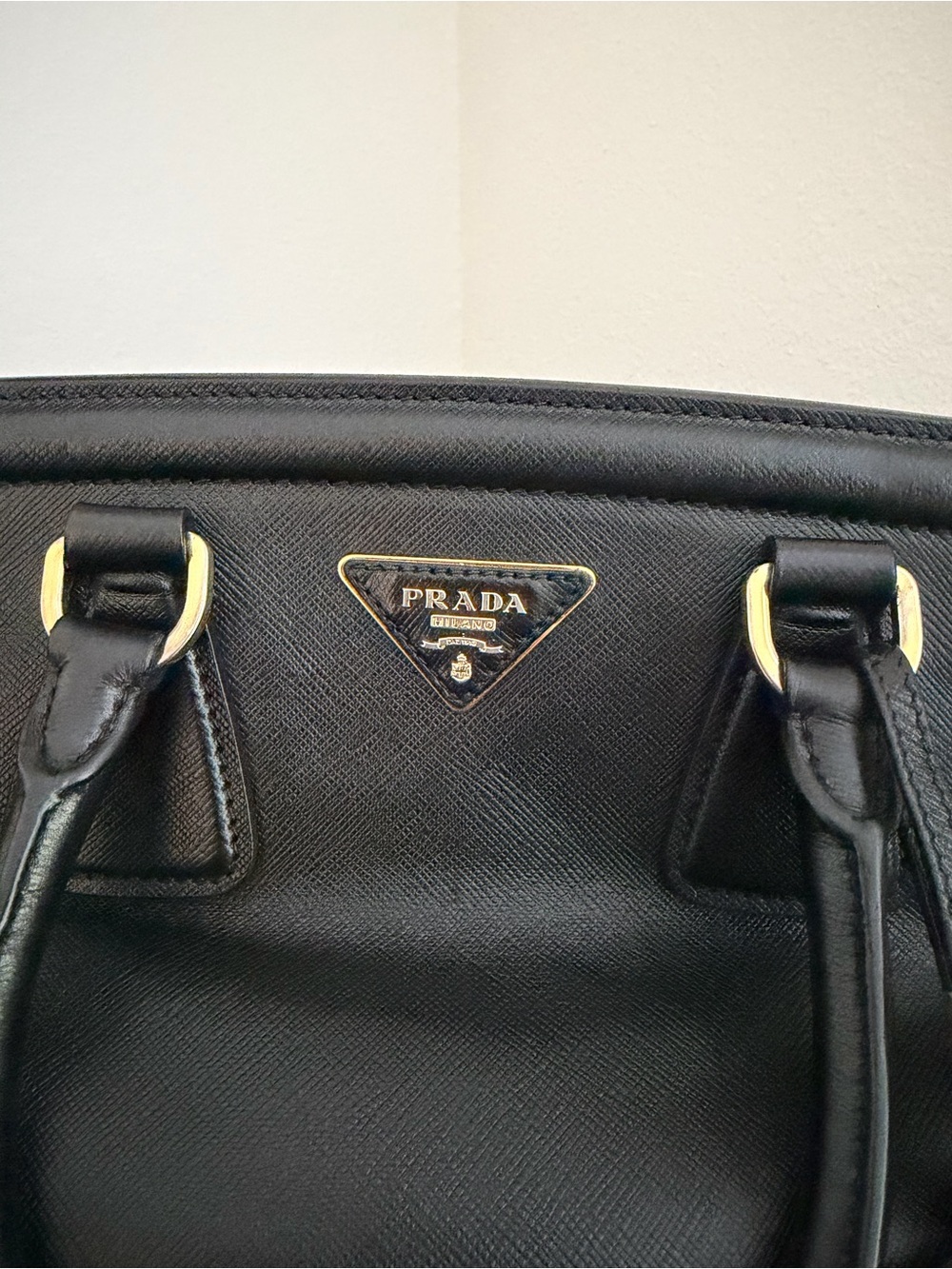 Prada Black Saffiano Satchel Handbag with Gold Hardware - Pre-Loved - Picture 2 of 16